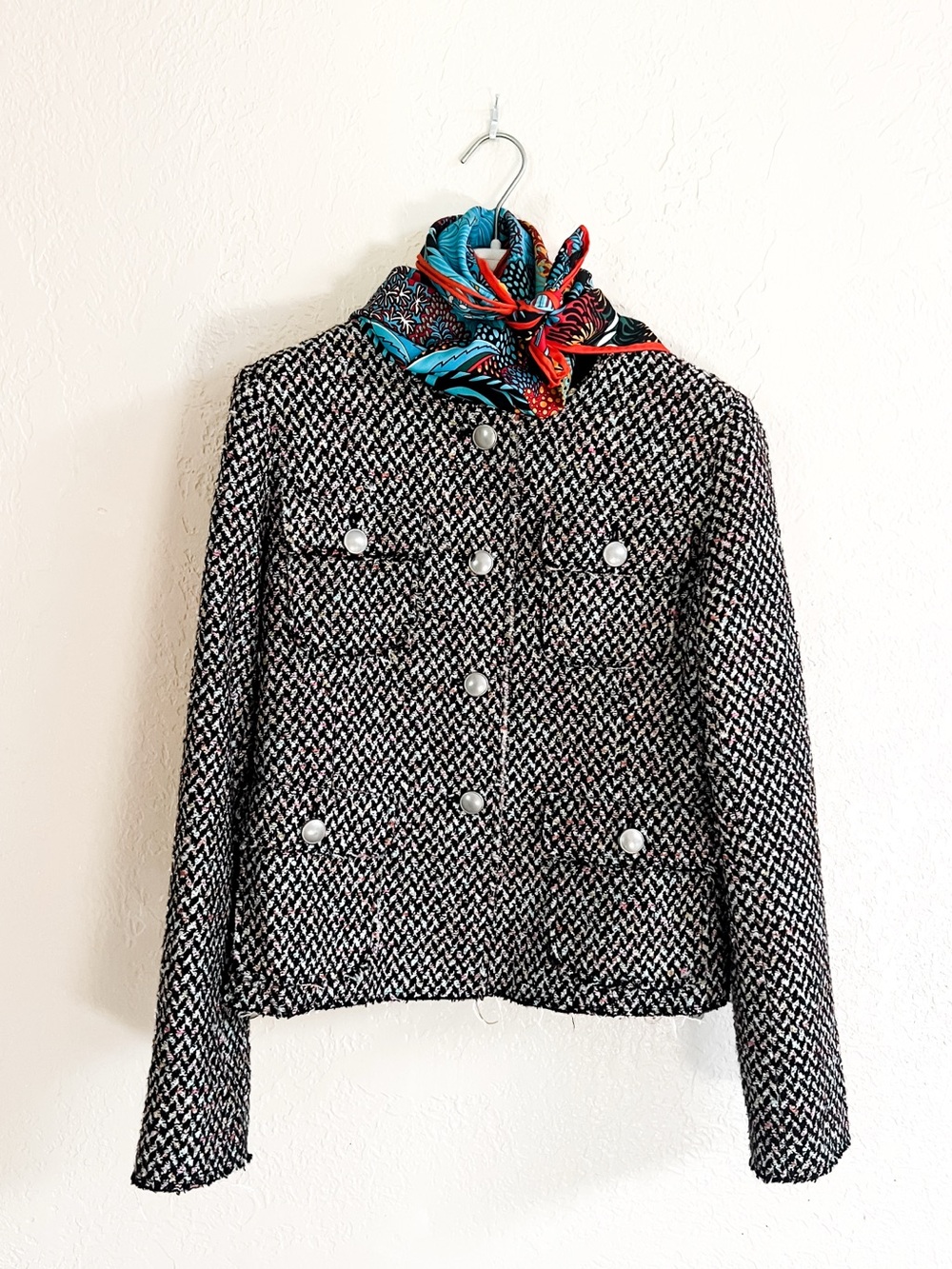 Neiman Marcus Boucle Tweed Jacket Black White M